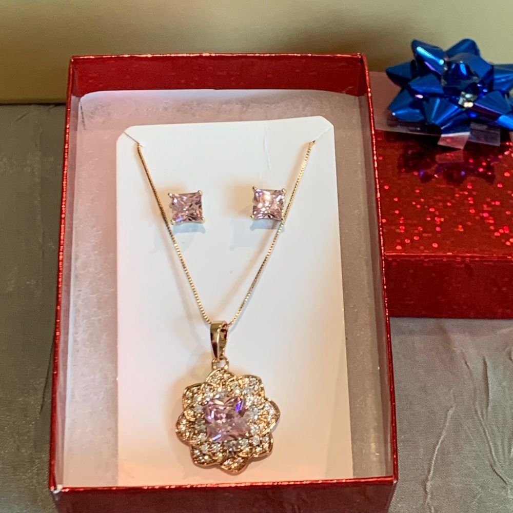 Elegant 14k Gold plated and Pink Jewelry Set